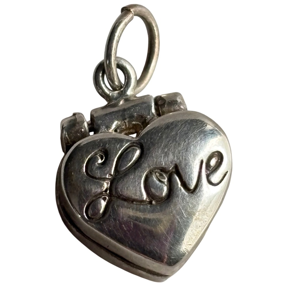 Vintage Sterling Silver Love Heart Opening Ring Box Locket Charm 925